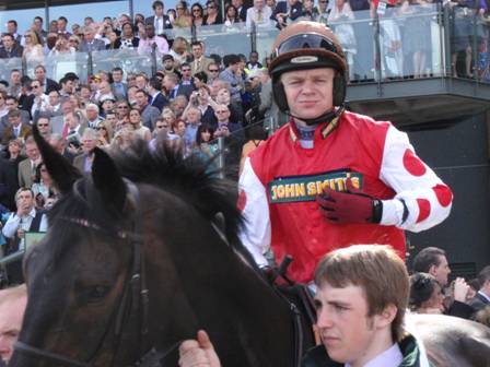 Aintree 09 April 2011 l r.jpg