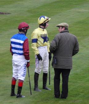 Ascot 22 Jan 2011 walkon f r.jpg