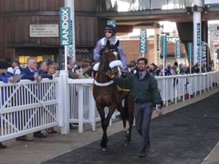 Race 5 h Thomas Campbell.jpg