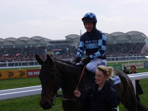 Cheltenham 2011 Day 1 r r.jpg