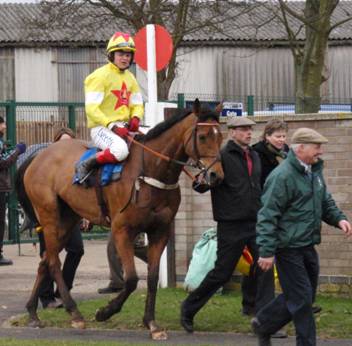 Huntingdon 19 Feb 09 red 7.jpg