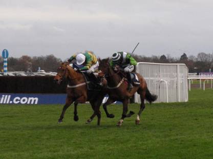 Kempton 26 12 11 Race 4 e r.jpg