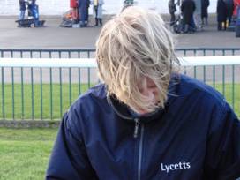 Kempton 11 Feb 2011 Q & A 12 r.jpg