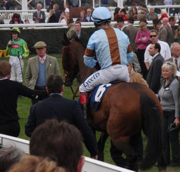 Newbury 26 03 2011 i r.jpg