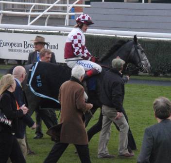 Newbury 26 03 2011 p r.jpg