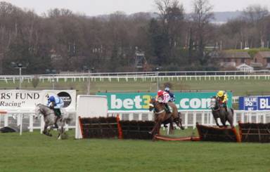 Sandown 7 Mar 09 red i.jpg