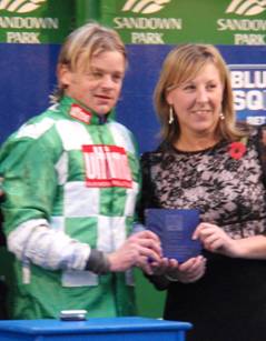 Sandown Park R6 d r.jpg