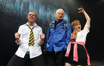 Wow! Bodyguard star Richard Madden looks almost unrecognisable in ...