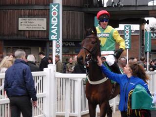 e Race 1 Finian's Oscar.jpg