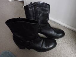 engineer boots.jpg