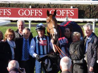 Race 5 i Sir Antony Browne.jpg