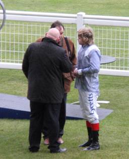 Race 2 m r.jpg