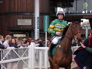 Race 5 f On The Fringe.jpg