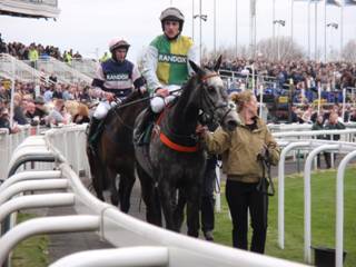 Race 1 j Cloudy Dream.jpg