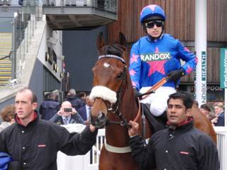 Race 3 b Cue Card.jpg
