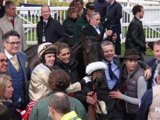 Race 7 y Dame Rose.jpg