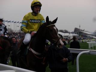 t race 6 2nd Theinval.jpg