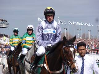 Race 1 z2 Thomas Campbell.jpg