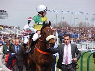 Race 2 p Mount Mews.jpg