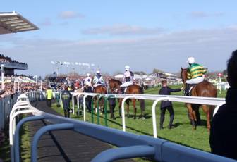 Race 4 k Pre-race parade.jpg