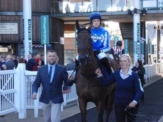 Race 6 a Get On The Yager.jpg