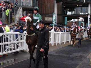 n Race 1 Court Minstrel.jpg