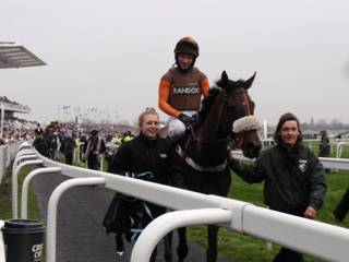 8 race 5 3rd Theatre Territory.jpg