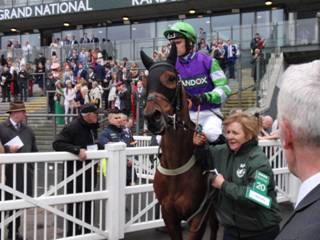 r race 5 Beau Bay.jpg