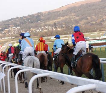 Cheltenham Day 1 q r.jpg