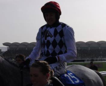 simonsig r.jpg