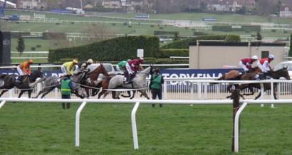 Race 1 i heading up the hill.jpg