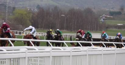 Race 5 i the finish.jpg