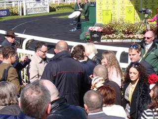 AP autograph hunters.jpg