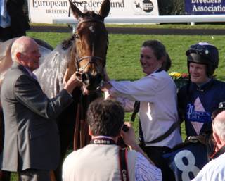 Newbury race 5 f r.jpg