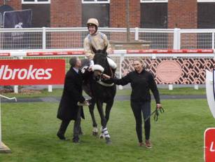 Race 1 k Dame Rose winner.jpg