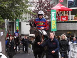 Race 1 w Piton Pete.jpg