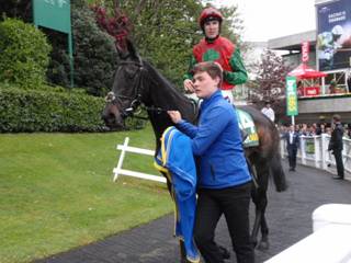 Race 1 y Django Django.jpg